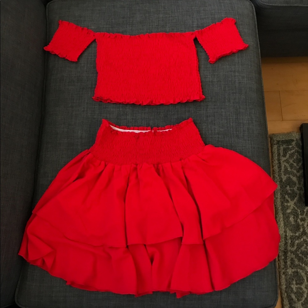 Princess Polly red set